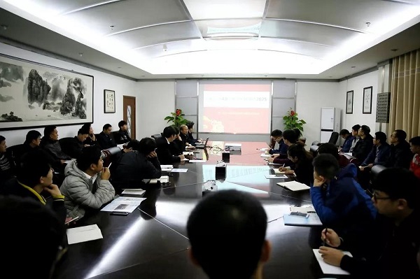 同濟大學余志壯教授在設備公司作“智能化隧道設備技術展望”專題講座